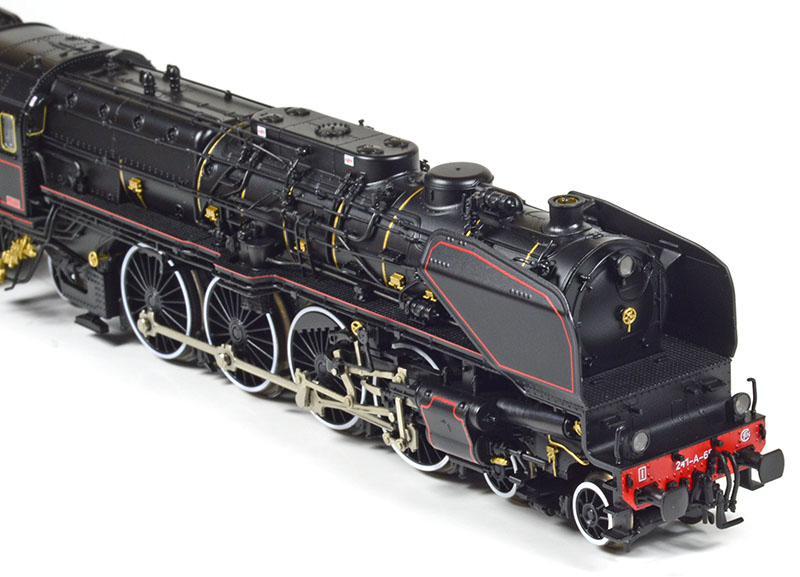 A Star is Born: Trix SNCF class 241-A Steam Locomotive in HO Scale