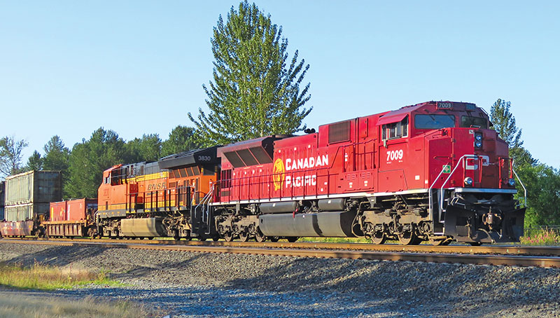 Canadian National and Norfolk Southern SD70ACU
