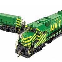 Escargot in HO and a GP40, too, from Rapido Trains